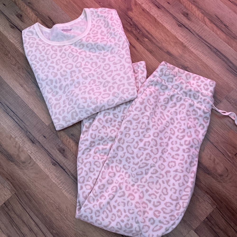 Old Navy Pj Set